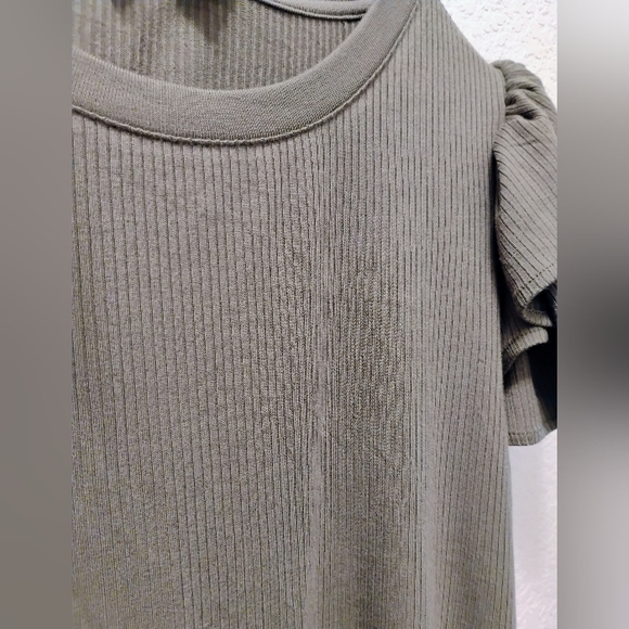 Olive Ruffle Sleeve Top - Picture 8 of 9